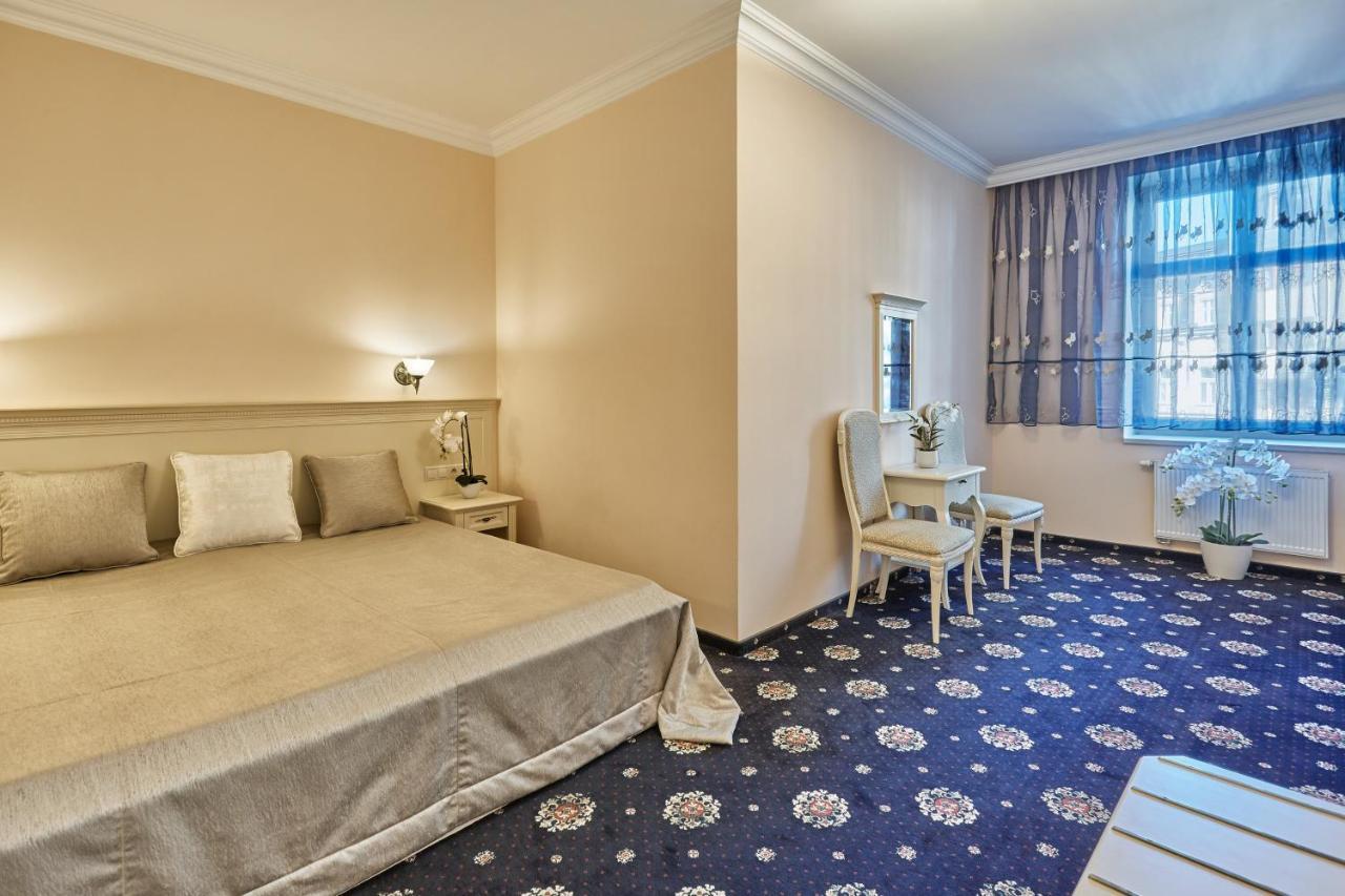 Evergreen Apartments Hotel Karlovy Vary Ngoại thất bức ảnh