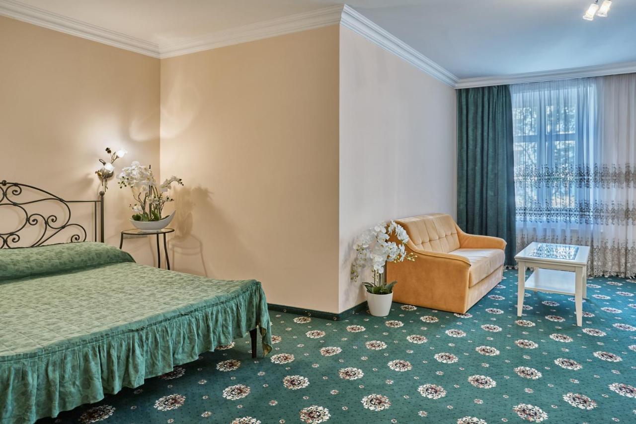 Evergreen Apartments Hotel Karlovy Vary Ngoại thất bức ảnh
